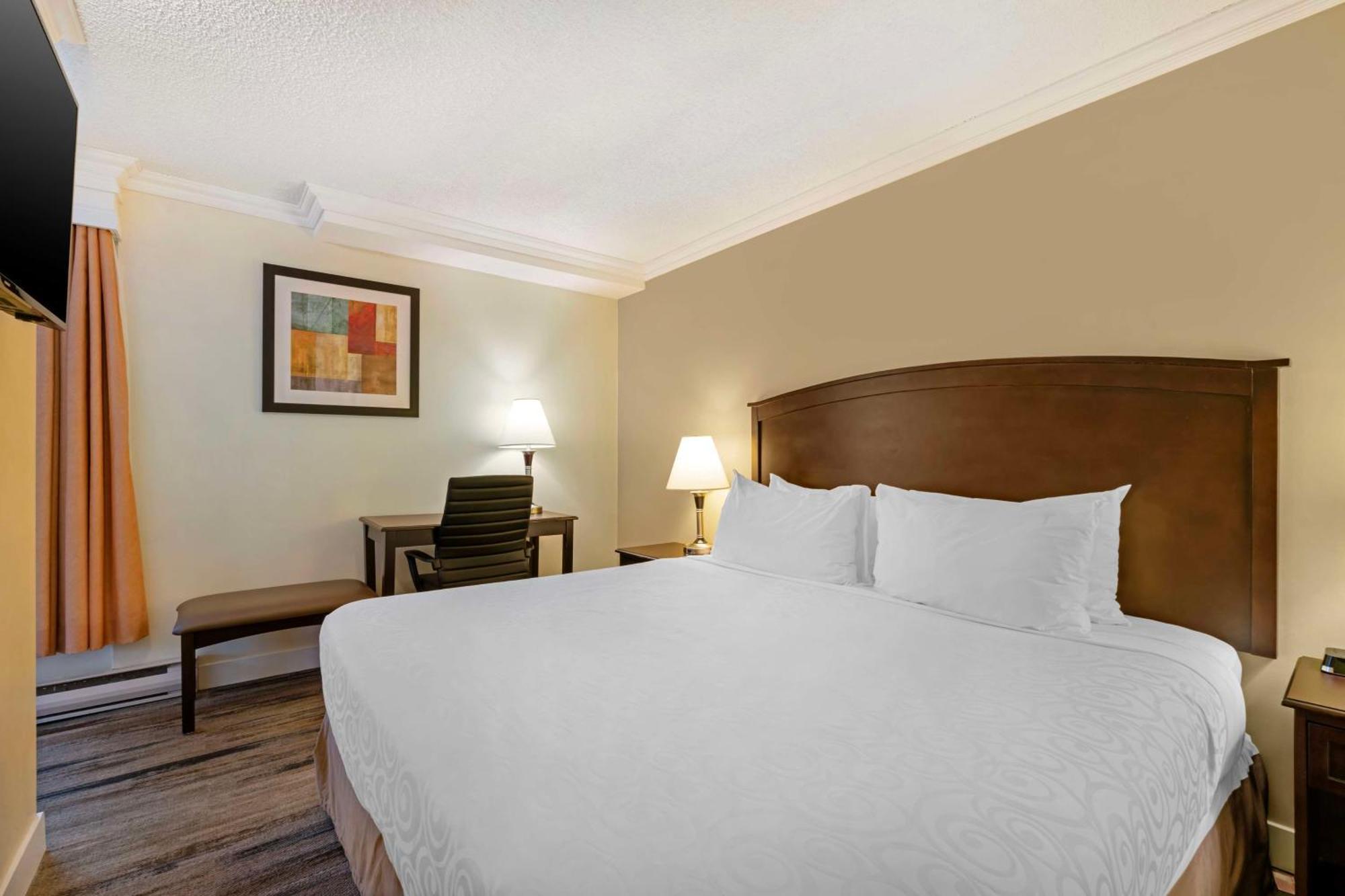 Hotel Western Burnaby